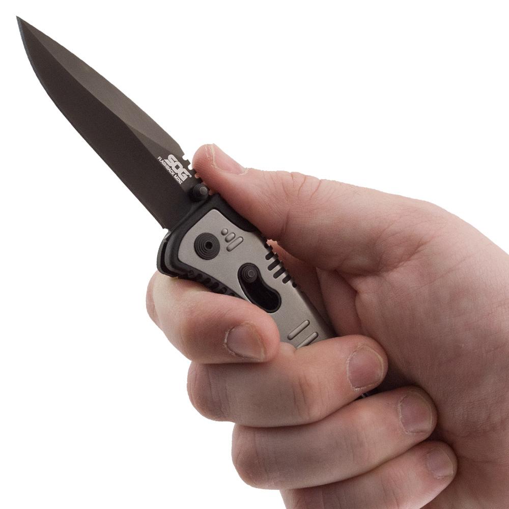 Pocket Knife Ergonomics